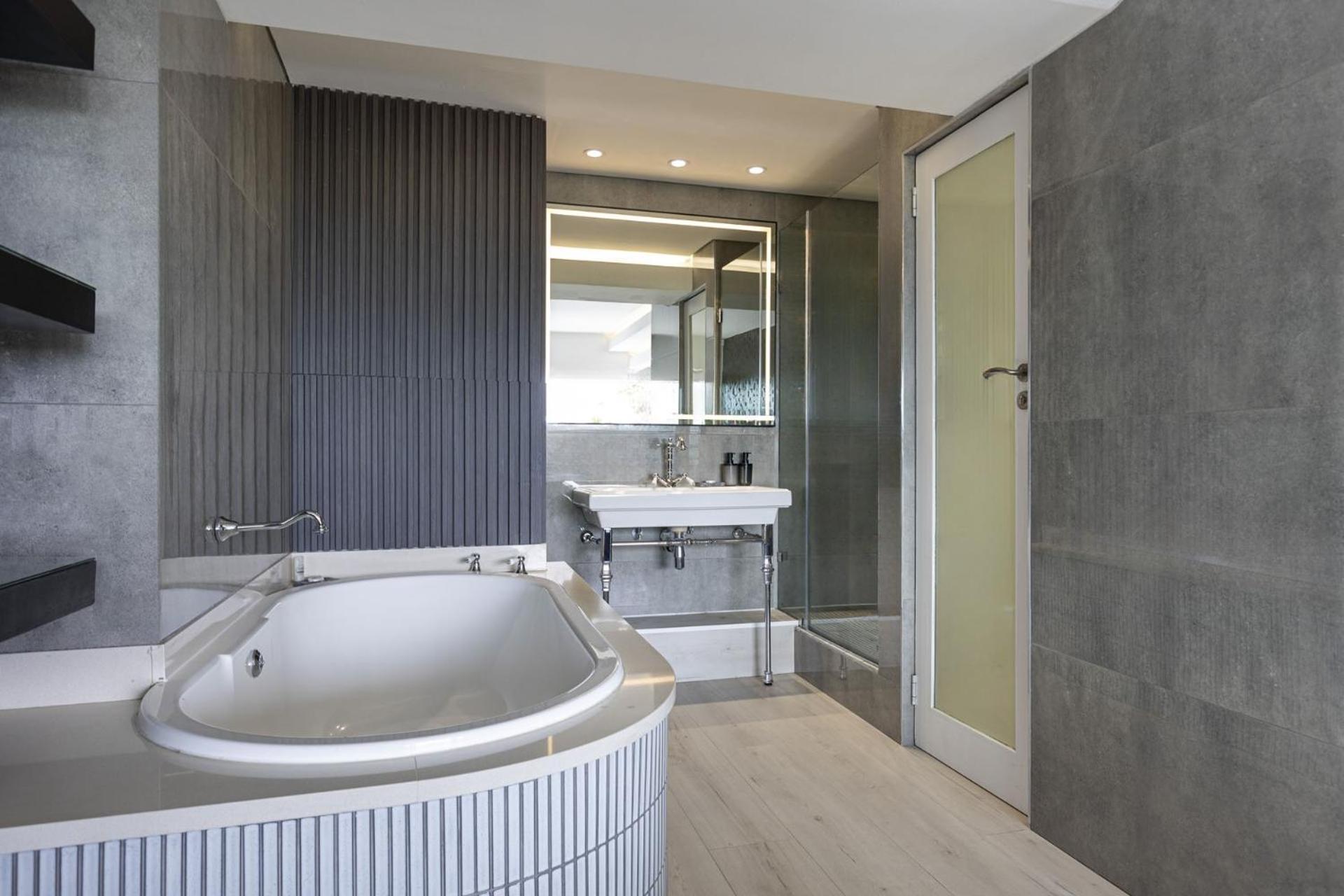 Clifton Yolo Spaces - Clifton Beachfront Executive Le Cap